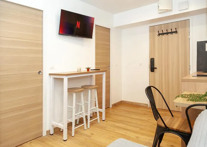 Hoche Apartment - Psg