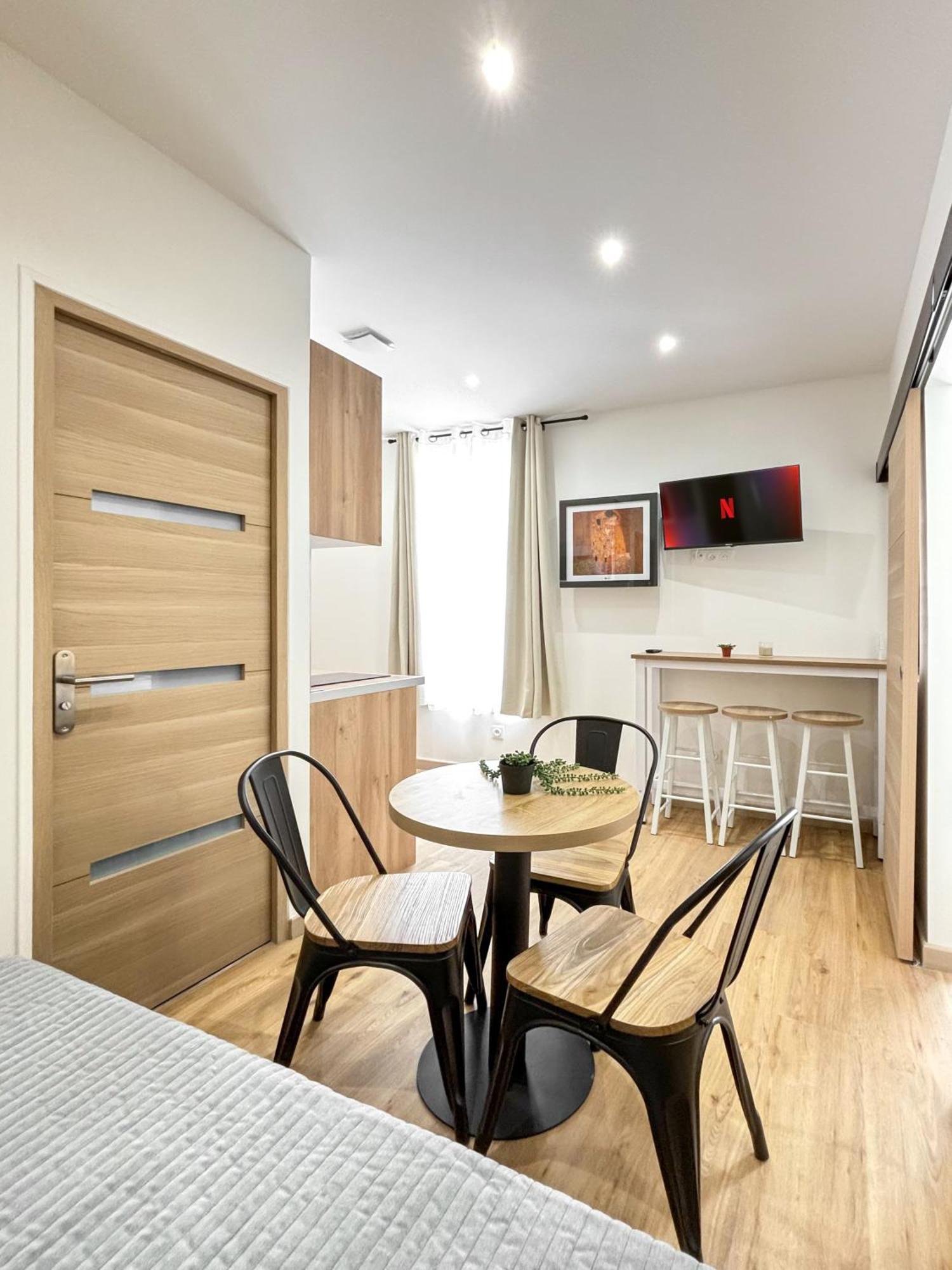 Hoche - Psg Apartamento